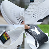 Men's Breathable Casual Mesh Non-slip Low-top Running Shoes