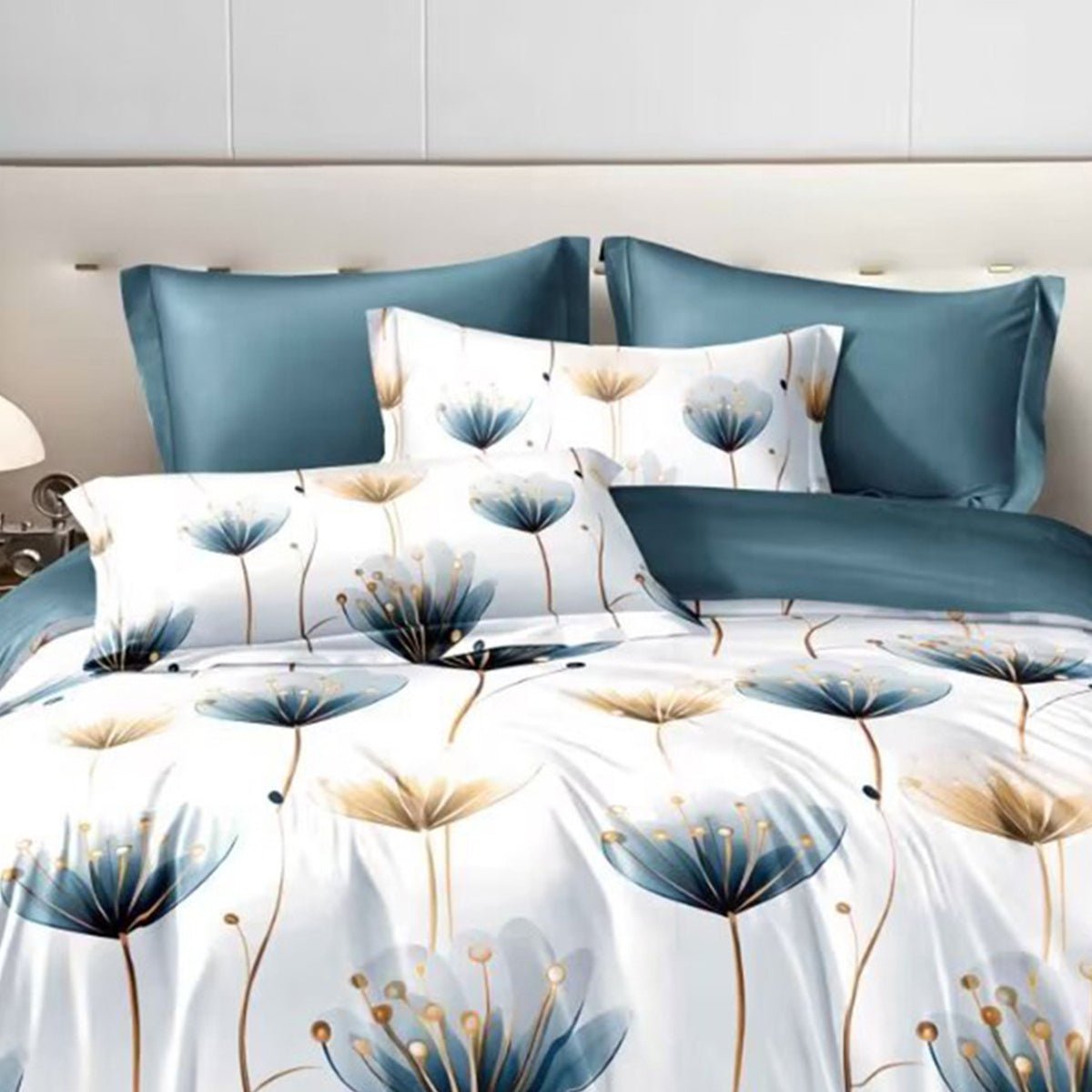 3 - piece Set Of Simple And Fresh Blue And White Floral Duvet Cover - MyStylz