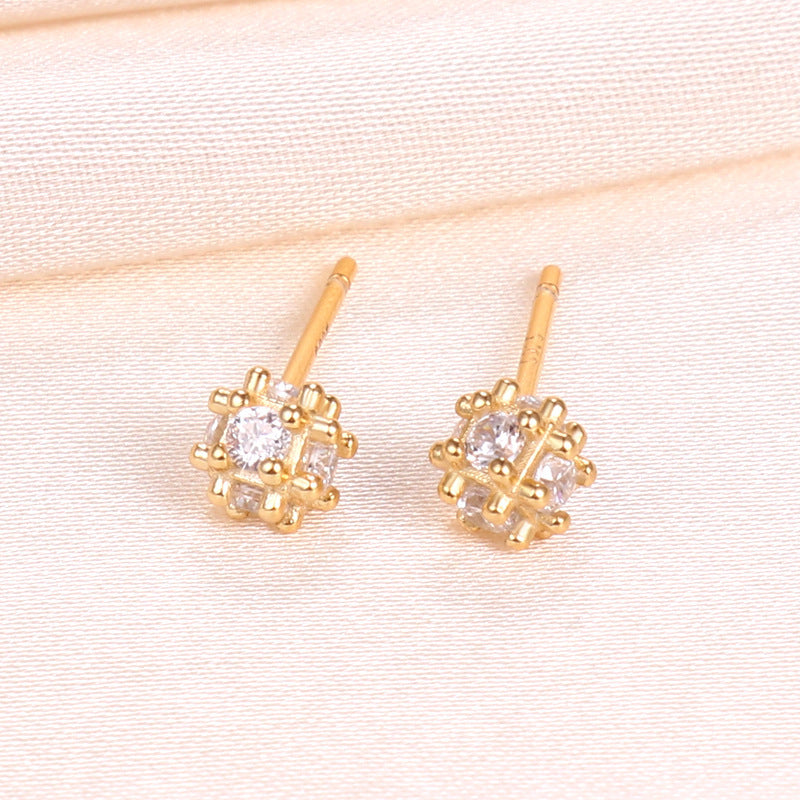Fashion Snowflake Crystal Ear Bone Stud