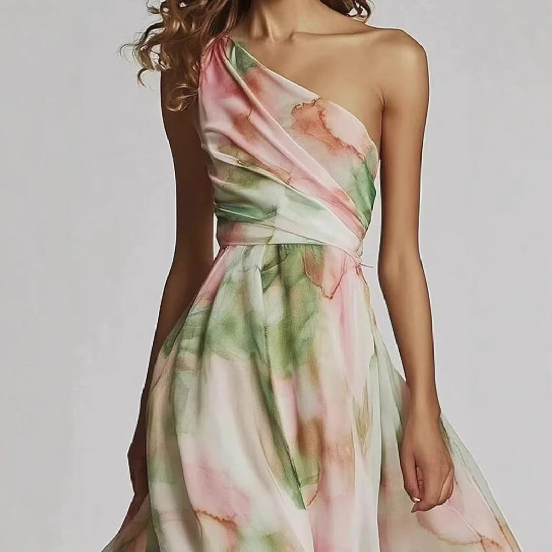 White French Gentle Seaside Holiday Oblique Shoulder Strap Dress