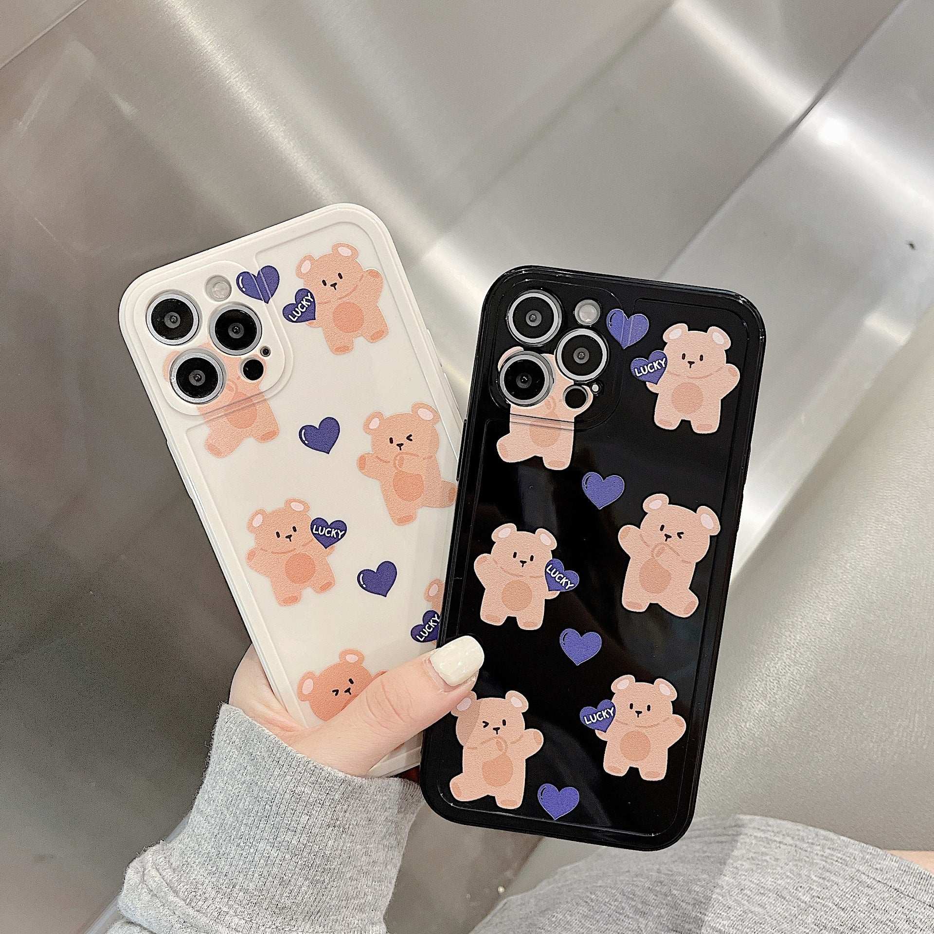 Cute Bear Pattern Printed Phone Case - MyStylz